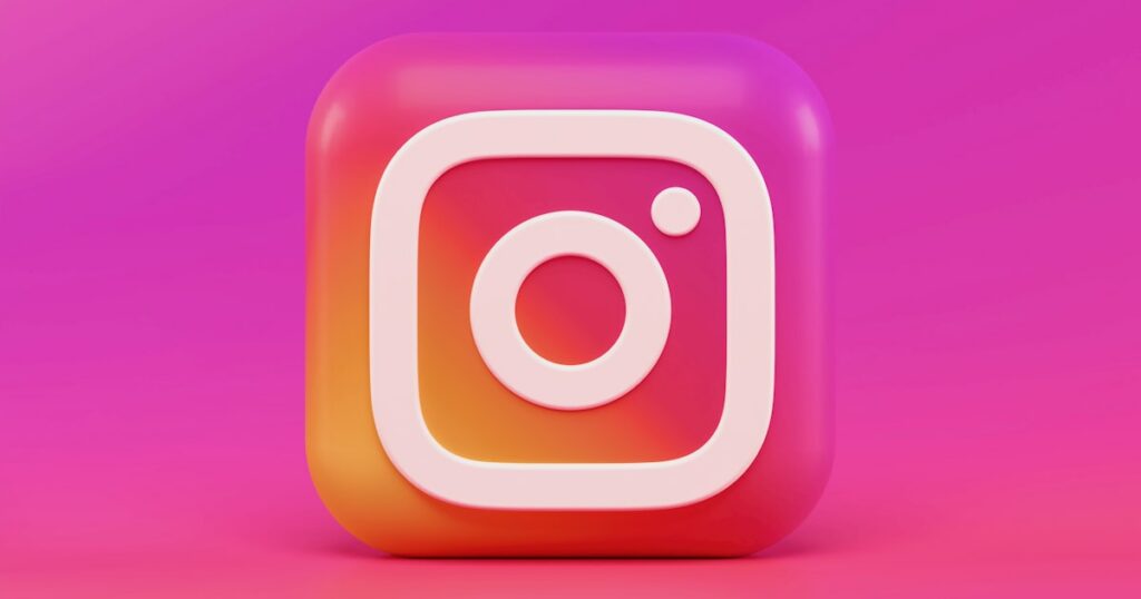 Réseaux sociaux PME — stratégie social media complète